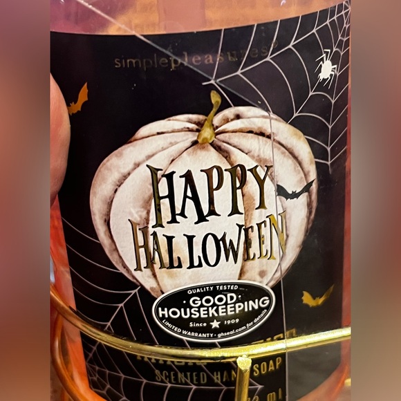 Simple Pleasures Happy Halloween Magic Potion Scented Hand Soap and Hand Lotion - Picture 5 of 8